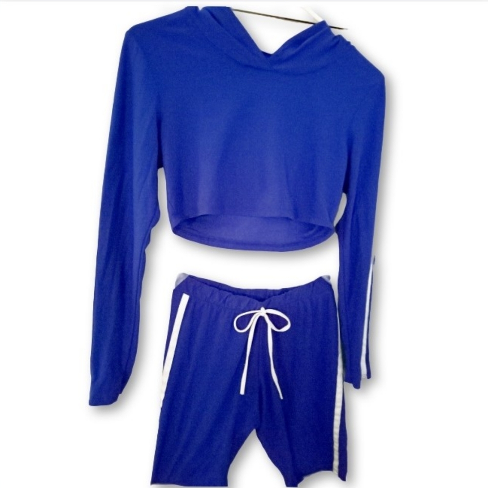 Two Piece Set